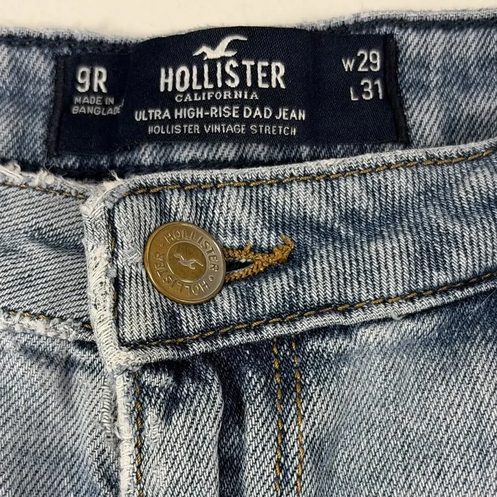 Hollister Women's High-Rise Straight Jeans Blue Light Wash Distressed Stretch